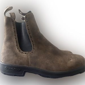 Blundstone Brown Boots Size 10.5
